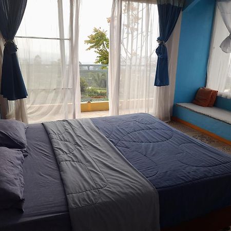 Syariah Runia Villa Lembang Zewnętrze zdjęcie