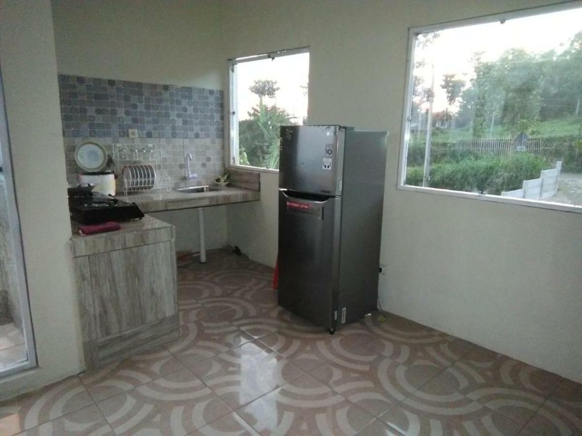 Syariah Runia Villa Lembang Zewnętrze zdjęcie